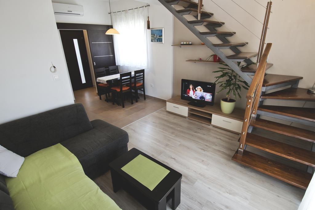 Maja Apartment Betina (Sibenik-Knin)